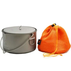 TOAKS TITANIUM 2000ML POT WITH BAIL HANDLE 23 13 TOAKS TITANIUM 2000ML POT WITH BAIL HANDLE 23 -Hiking And Camping 9 93149 pot 2000 bh 06