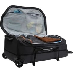 THULE CHASM WHEELED DUFFEL 81CM/32 INCH BLACK 23 -Hiking And Camping 9 111973 3204290 blk 04