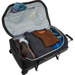 THULE CHASM WHEELED DUFFEL 81CM/32 INCH BLACK 23 -Hiking And Camping 9 111973 3204290 blk 05