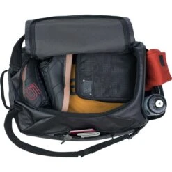 EVOC DUFFLE BAG 40 CARBON GREY BLACK 23 -Hiking And Camping 9 114957 duffle bag 40 carbon grey black 401221123 03