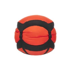 SEA TO SUMMIT SAC COMPRESSION LEGER 35L SPICY ORANGE 23 8 SEA TO SUMMIT SAC COMPRESSION LEGER 35L SPICY ORANGE 23 -Hiking And Camping 9 127962 dcomplight35so 03